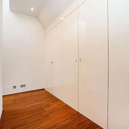 Unique Arty Loft With Terrace * Praga